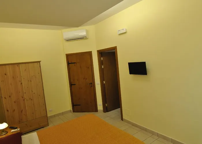 罗马旅游之家旅馆