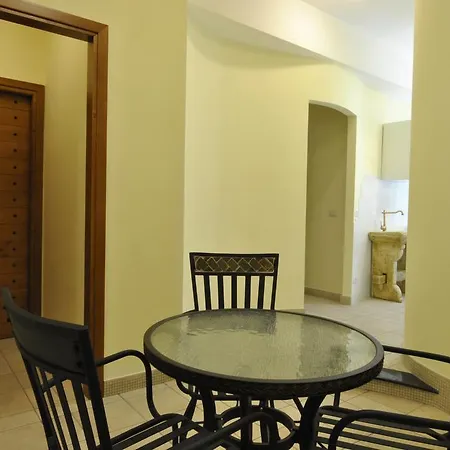 Affittacamere Tourist House *